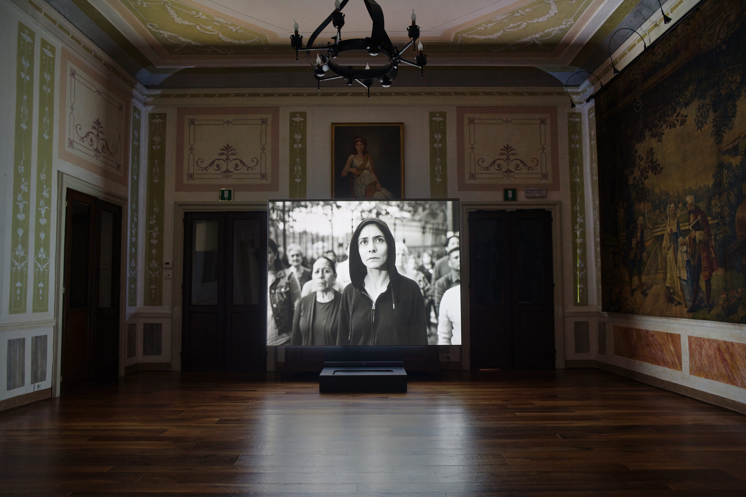 Shirin Neshat: Do U Dare!