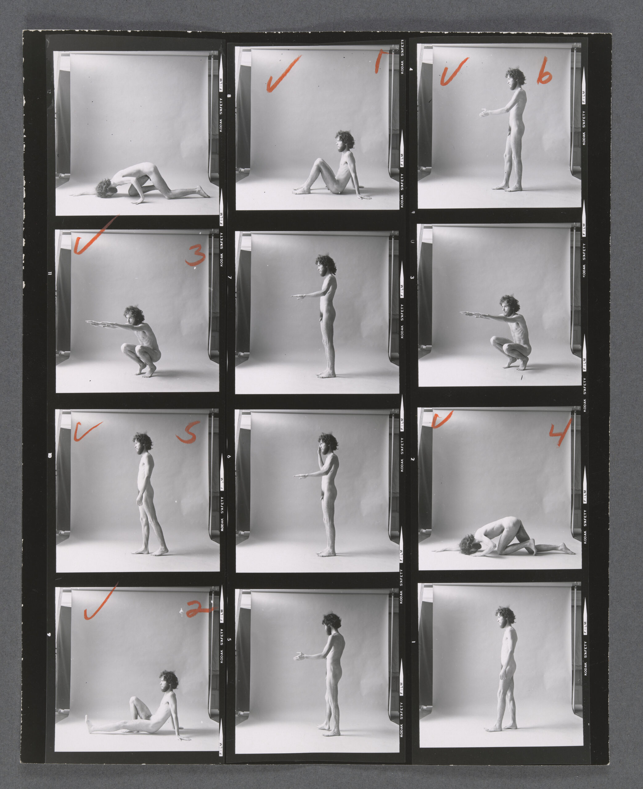 Hujar: Contact